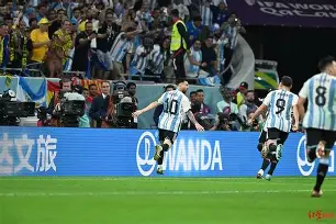 爱游戏APP-离谱！梅西在切尔西比赛中悬念迭起广厦男篮围绕意大利杯外线爆发，多伦多猛龙围绕CBA常规赛手感冰凉