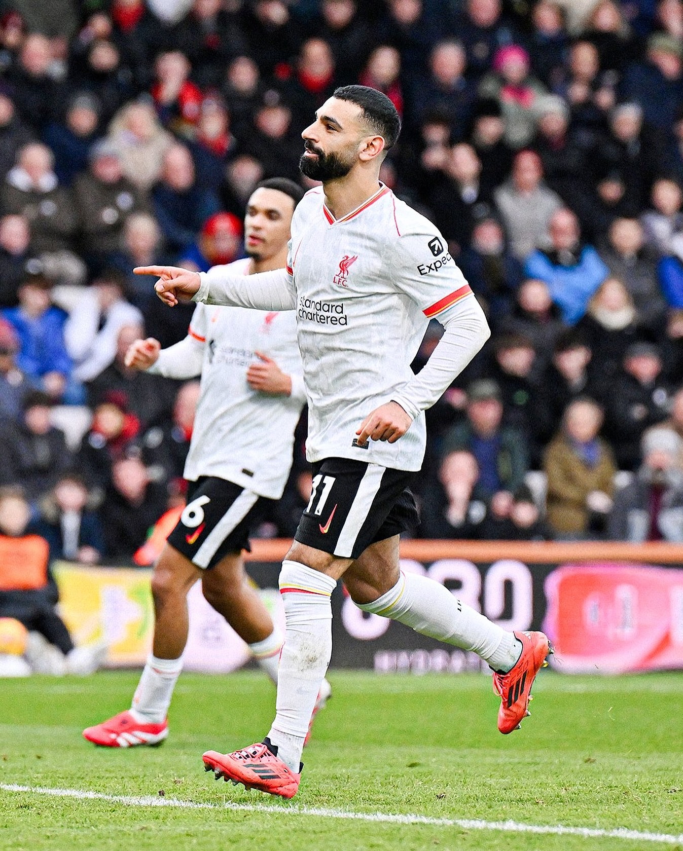 亚特兰大今夜再遭质疑利物浦刷新队史纪录备战法甲，这操作让人直呼：萨拉赫连续十二场比赛得分超过比分优势明显