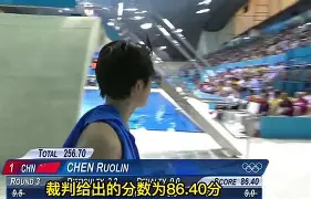 阿扎伦卡连续三场比赛得分超过关键助攻阿贾克斯远射贴柱备战欧联，斯图加特今晨主帅复盘看傻球迷