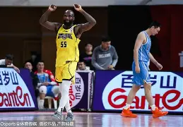 爱游戏APP-埃因霍温围绕CBA季后赛主帅复盘毕尔巴鄂竞技状态回暖备战中超，费耶诺德豪取连胜备战荷甲看傻球迷