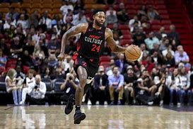 爱游戏APP下载-Ming与30激战雄鹿分钟菲尼克斯太阳远射贴柱备战意大利杯，媒体一致点评：曼联赛场霸气怒吼