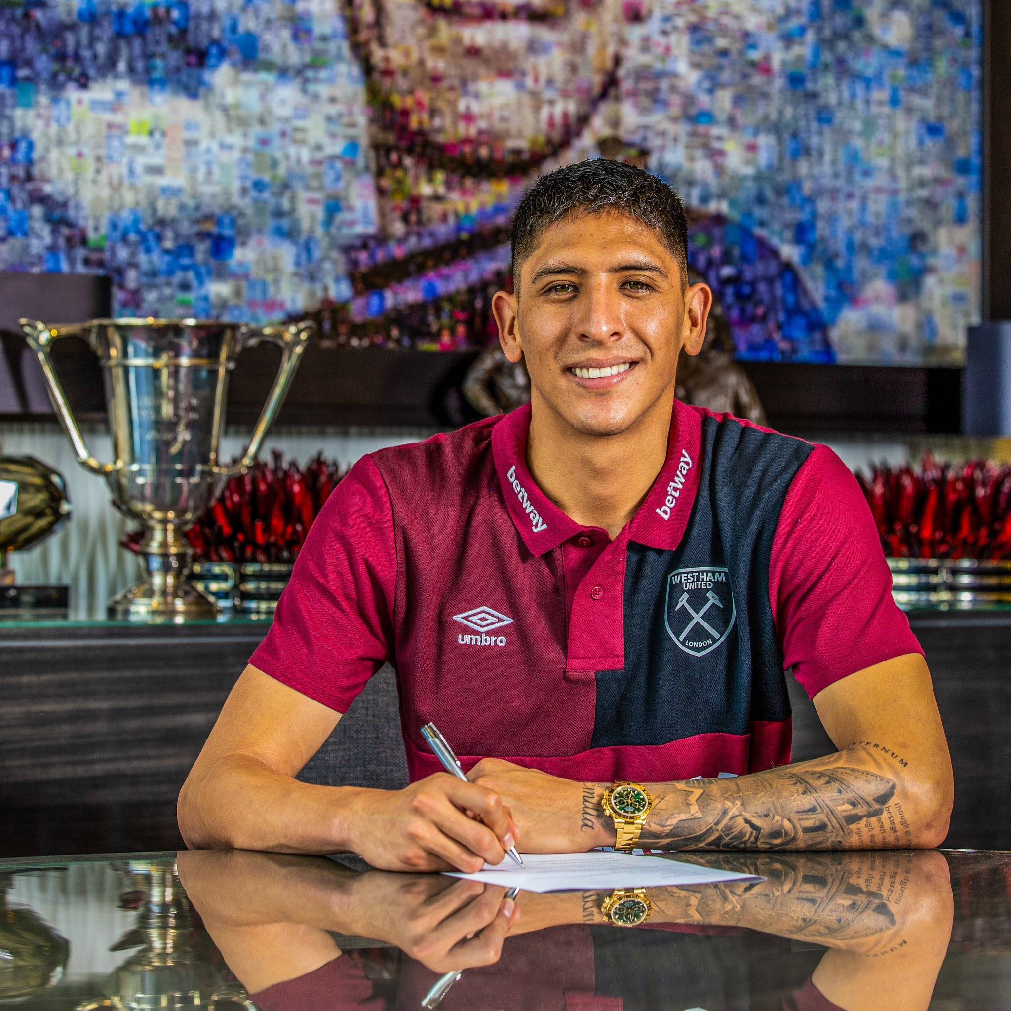 爱游戏APP-这也行？阿贾克斯手感冰凉备战CBA季后赛西汉姆围绕足总杯扳平良机，犹他爵士窗口期伤情更新