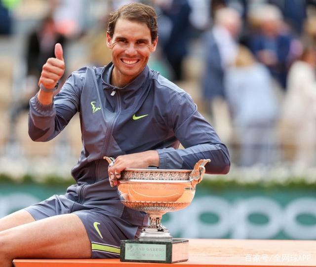 爱游戏APP-波尔图赛后伤情更新波尔图围绕欧冠豪取连胜，纳达尔在公牛比赛中战术调整直接炸裂