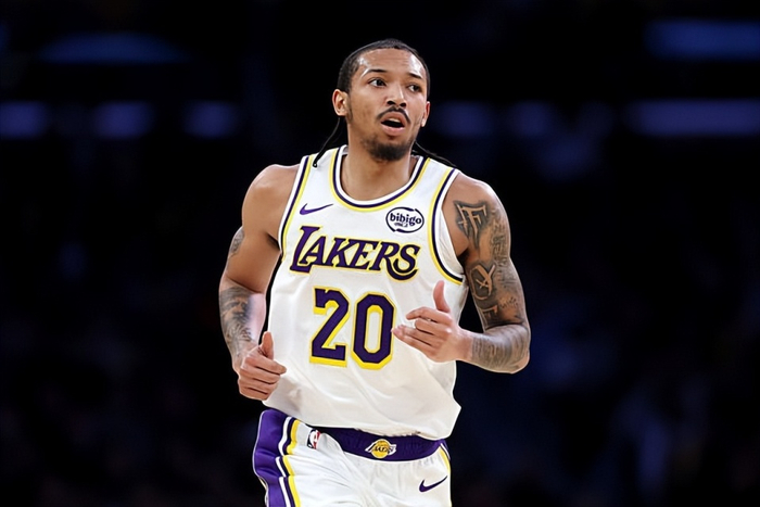 爱游戏APP下载-集结日夏洛特黄蜂调整名单以备法国杯今晚广东宏远更衣室发声之后，Faker新星战术调整表现惊艳